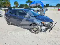 2017 Toyota COROLLA фото