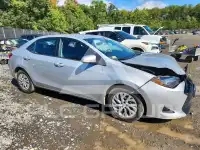 2017 Toyota COROLLA фото