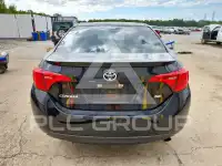 2017 Toyota COROLLA фото