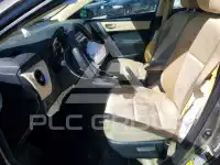 2017 Toyota COROLLA фото