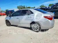 2017 Toyota COROLLA фото
