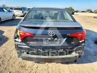 2017 Toyota COROLLA фото
