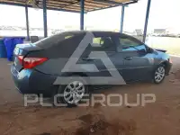 2017 Toyota COROLLA фото