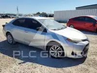 2017 Toyota COROLLA фото