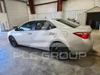 2017 Toyota COROLLA фото