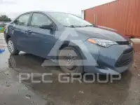 2017 Toyota COROLLA фото