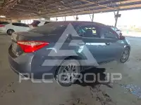 2017 Toyota COROLLA фото