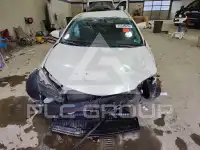 2017 Toyota COROLLA фото