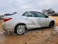 2017 Toyota COROLLA фото