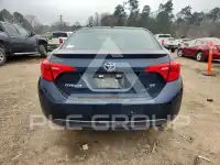 2017 Toyota COROLLA фото