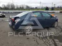 2017 Toyota COROLLA фото