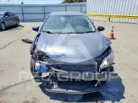 2017 Toyota COROLLA фото
