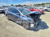 2017 Toyota COROLLA фото