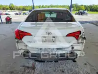 2017 Toyota COROLLA фото