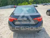 2017 Toyota COROLLA фото