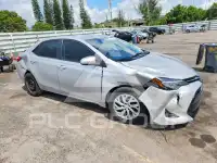2017 Toyota COROLLA фото