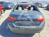 2017 Toyota COROLLA фото