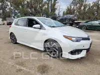 2017 Toyota COROLLA фото