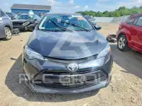 2017 Toyota COROLLA фото
