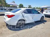 2017 Toyota COROLLA фото
