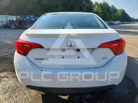 2017 Toyota COROLLA фото