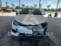 2017 Toyota COROLLA фото