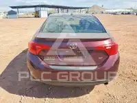 2017 Toyota COROLLA фото