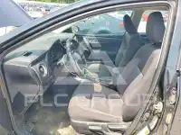 2017 Toyota COROLLA фото
