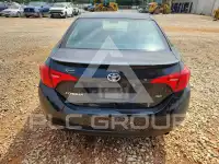 2017 Toyota COROLLA фото
