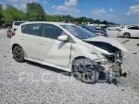 2017 Toyota COROLLA фото