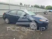 2017 Toyota COROLLA фото