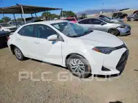 2017 Toyota COROLLA фото