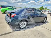 2017 Toyota COROLLA фото