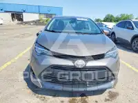 2017 Toyota COROLLA фото