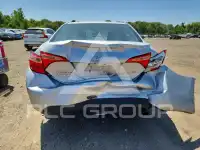 2017 Toyota COROLLA фото