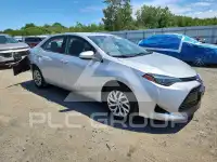 2017 Toyota COROLLA фото