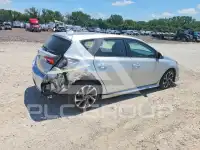 2017 Toyota COROLLA фото