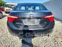 2017 Toyota COROLLA фото