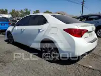 2017 Toyota COROLLA фото