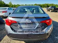2017 Toyota COROLLA фото