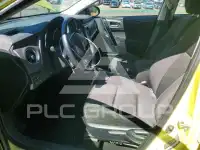 2017 Toyota COROLLA фото