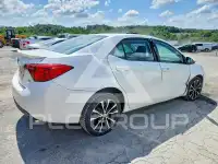2017 Toyota COROLLA фото