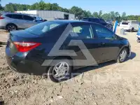 2017 Toyota COROLLA фото