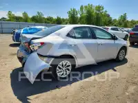 2017 Toyota COROLLA фото