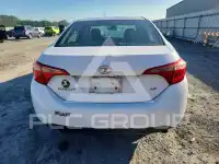 2017 Toyota COROLLA фото