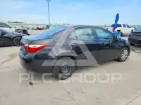 2017 Toyota COROLLA фото