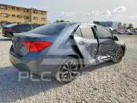 2017 Toyota COROLLA фото