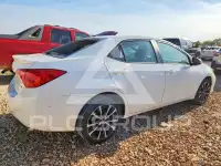 2017 Toyota COROLLA фото
