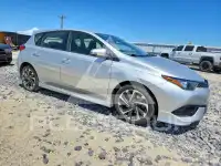 2017 Toyota COROLLA фото