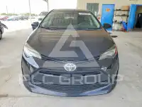 2017 Toyota COROLLA фото